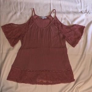 cold shoulder t shirt